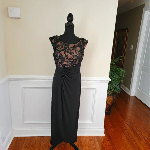 green emerald velvet dress Connected Apparel Navy Cowl Neck Sheath Dress main image 1